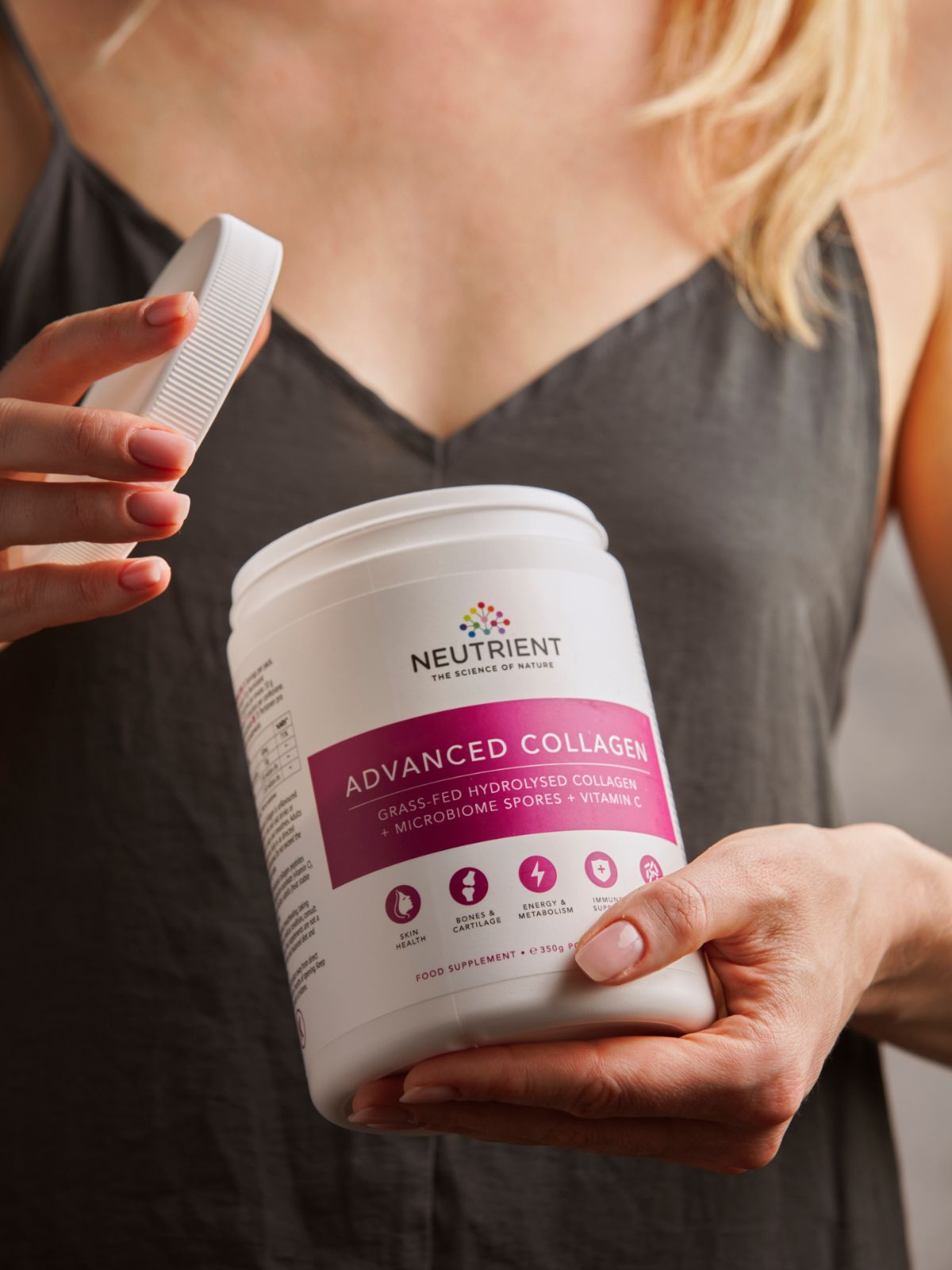Inside Neutrient Advanced Collagen