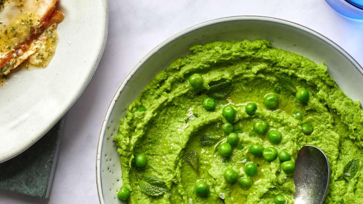 Rustic Collagen Pea Mash: A Protein-Packed Festive Side
