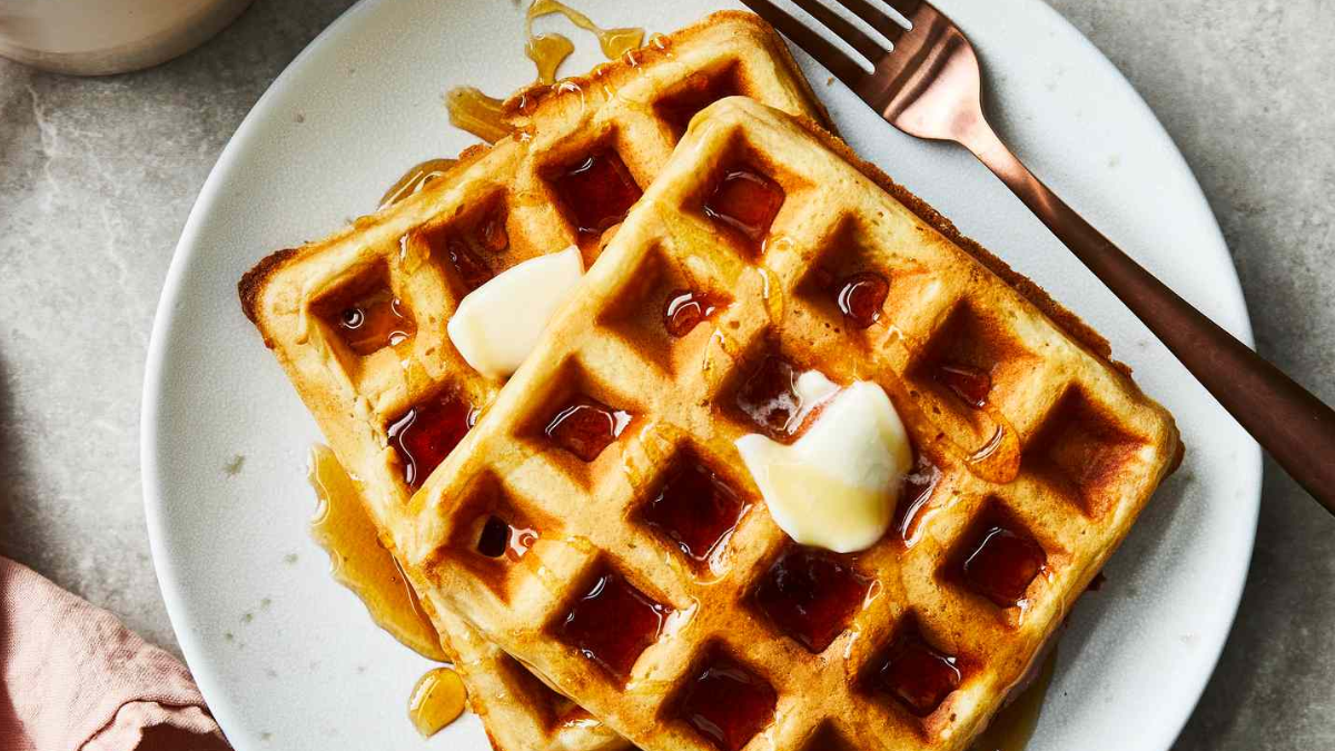 Keto Butterfat Waffles: Low-Carb, High-Comfort Breakfast